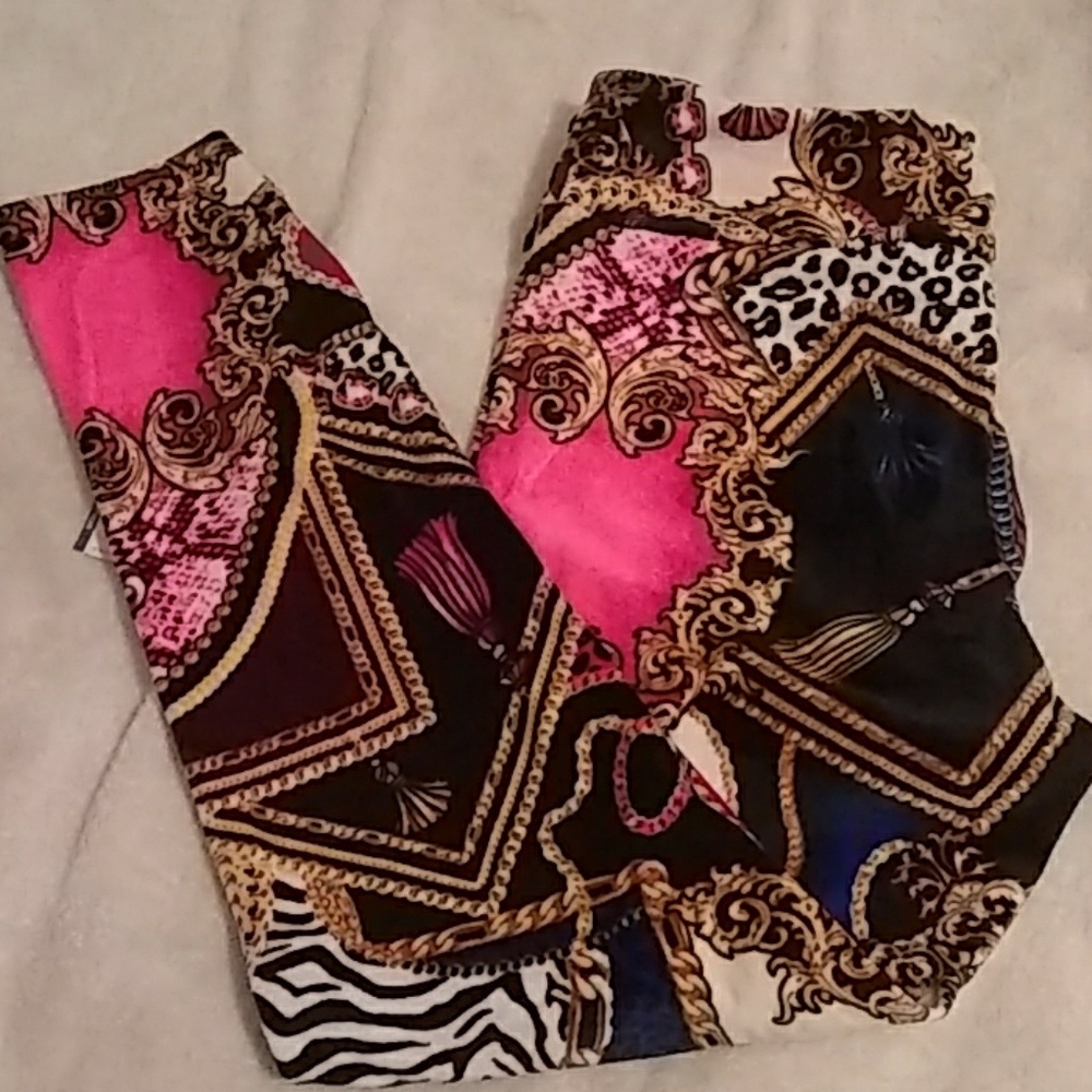 No Boundaries Velour Legging